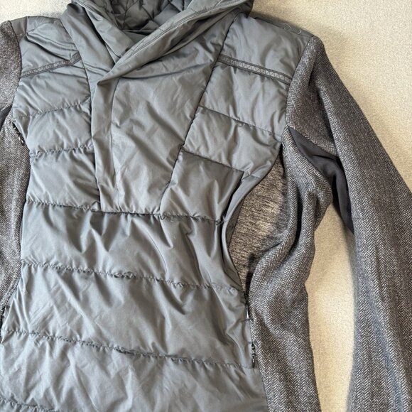 Lululemon Goose Down Fluff Off Pullover Hoodie Jacket Gray Puffer Size 6 W4B13S - Picture 8 of 16